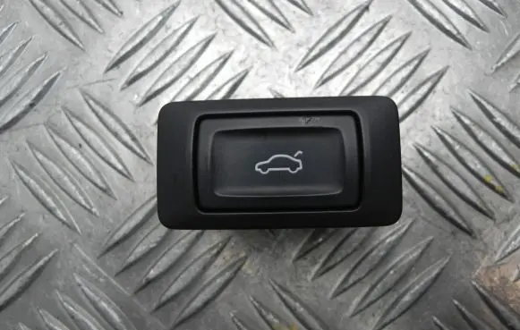 Audi A7 S7 4G Tailgate opening switch 4G0959831A T7766