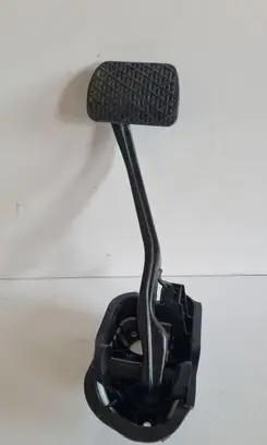 Mercedes-Benz C W205 Brake pedal A2222940001