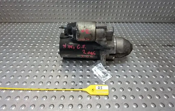Mini Cooper Countryman R60 Starter motor S27725095 0001138040