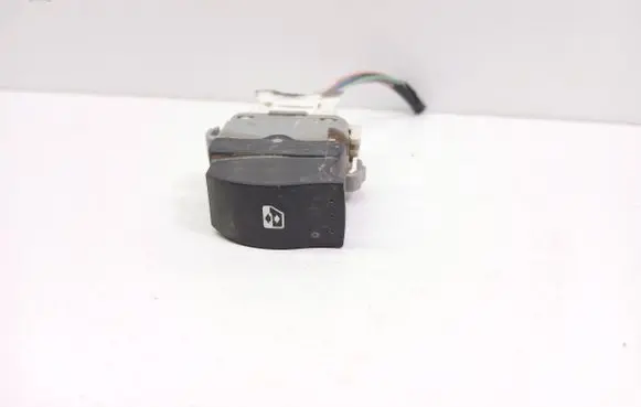 Renault Scenic II - Grand scenic II Electric window control switch 28082 220510