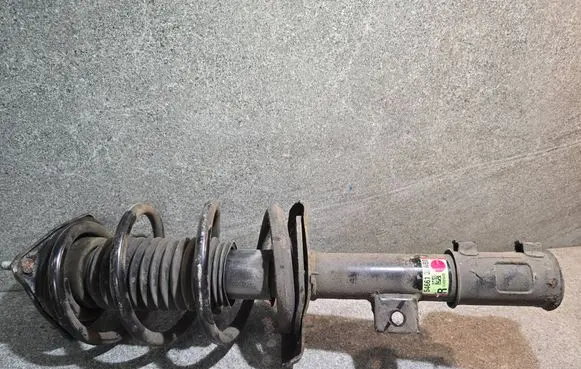 Hyundai i40 Front shock absorber with coil spring 546613ZAB0 3ZAB0R6Y03