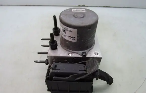 KIA Rio ABS Pump 589201W505 BE6003G923