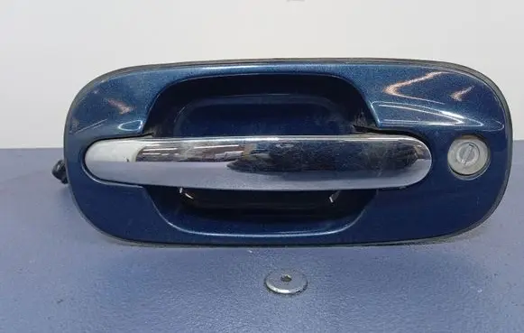 Hyundai Trajet Front door exterior handle 82660-3A01