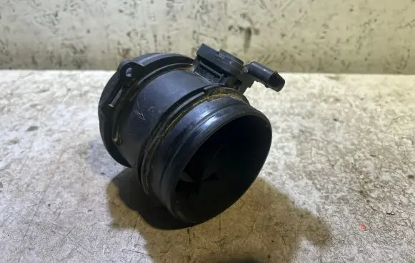 Volkswagen Atlas Mass air flow meter 03N906461