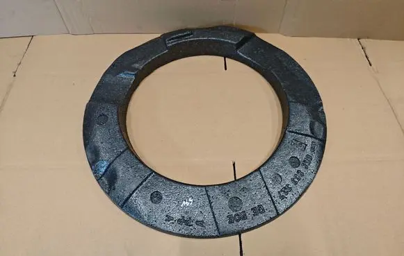 Audi A4 S4 B7 8E 8H Spare wheel section trim 8E9863327