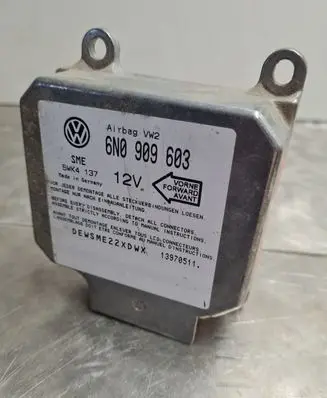Volkswagen Transporter - Caravelle T4 Airbag control unit/module 6N0909603