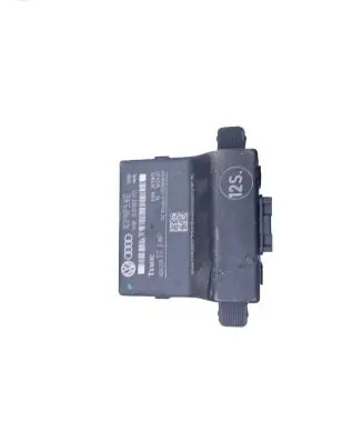 Volkswagen PASSAT B6 Gateway control module 3C0907530E