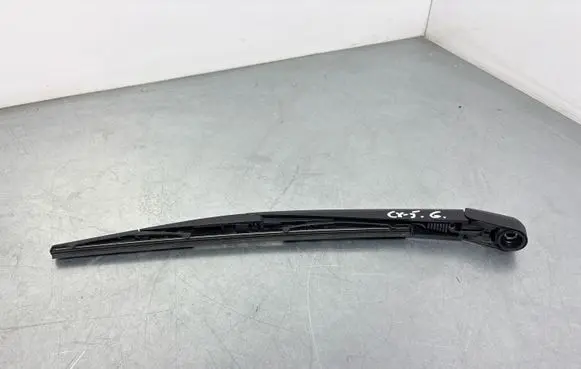 Rear wiper blade arm