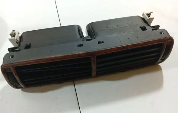 Volkswagen PASSAT B5 Dash center air vent grill 95162220