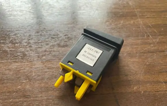Audi 80 90 B3 Fog light switch 893941563