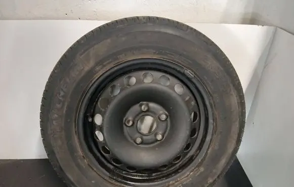 Skoda Octavia Mk2 (1Z) R15 spare wheel 1K0601 027C