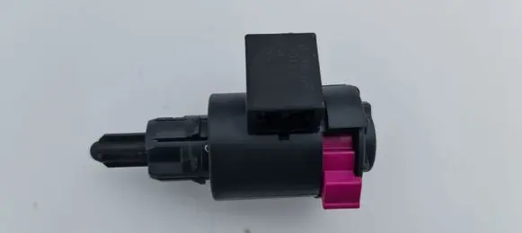 Audi A5 8T 8F Brake pedal sensor switch 4F0945459B