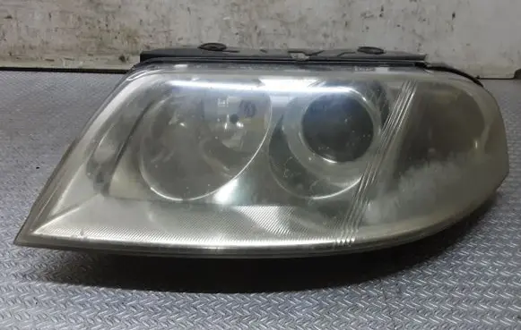 Volkswagen PASSAT B5.5 Headlight/headlamp 0104040402