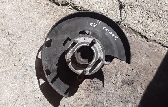 Opel Zafira C Front wheel hub 13248