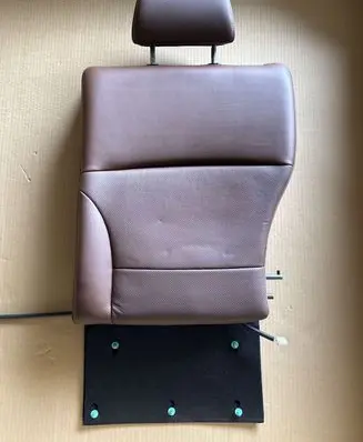 Subaru Outback (BS) Rear seat 