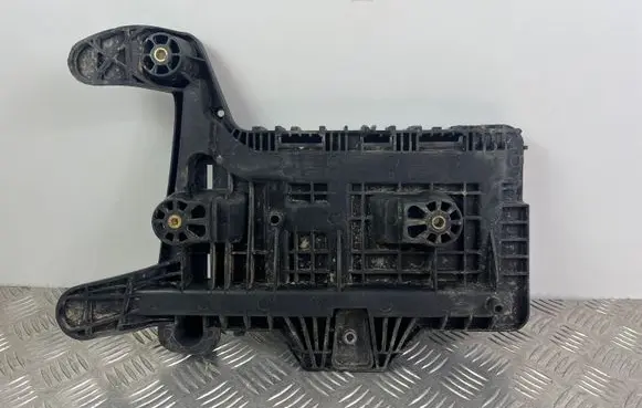 Volkswagen Tiguan Battery tray 