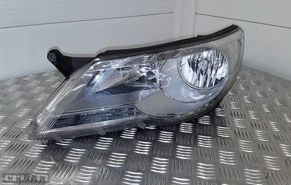 Volkswagen Tiguan Headlight/headlamp 5N2941031G