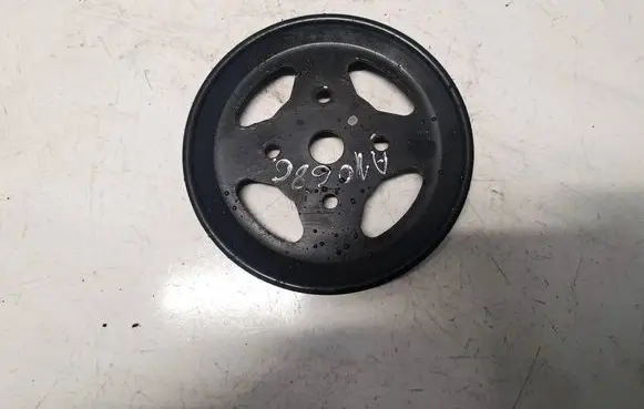 Nissan X-Trail T30 Water pump pulley