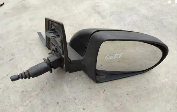 Mitsubishi Colt Manual wing mirror E9014259 E9024259