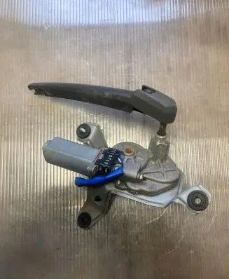 KIA Sorento Rear window wiper motor 987002P000 035111600