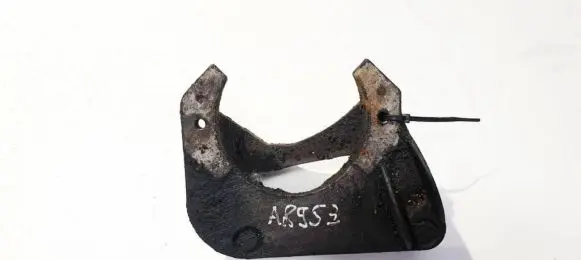 BMW 7 E65 E66 Engine mounting bracket 2211675842702 22116758427-02