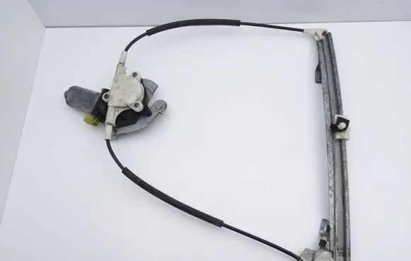 Renault Megane I Front door window regulator with motor 0130821721