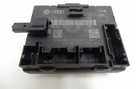 Audi A5 8T 8F Door control unit/module 8T0959792Q