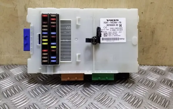 Volvo XC60 Comfort/convenience module 7G9T14C256FA 30765624AE
