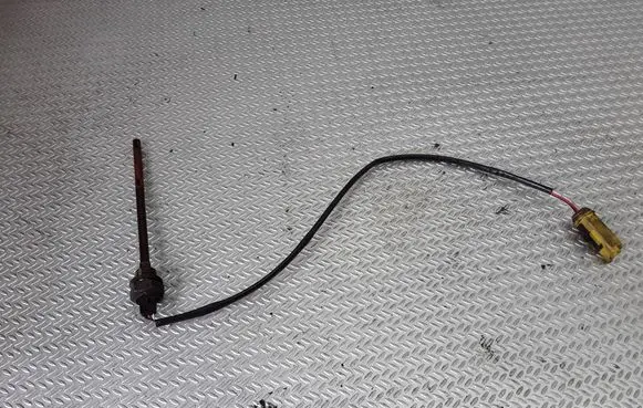 Peugeot 307 Oil level sensor 