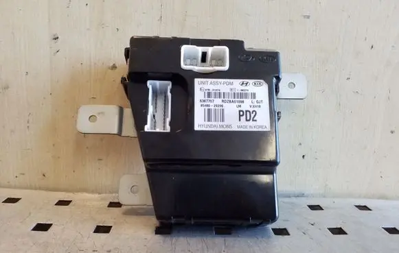 Hyundai ix35 Voltage converter/converter module 954602S200