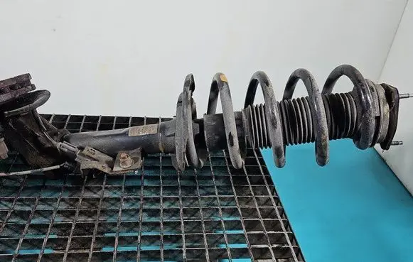 Front shock absorber/damper