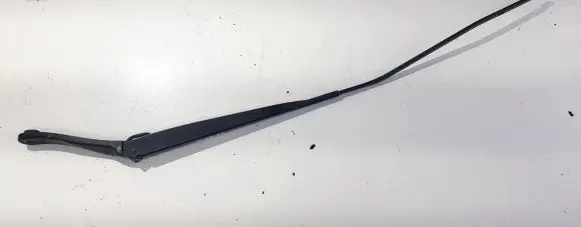 Front wiper blade arm