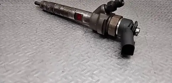 BMW 1 E81 E87 Fuel injector 0445110289 779844604