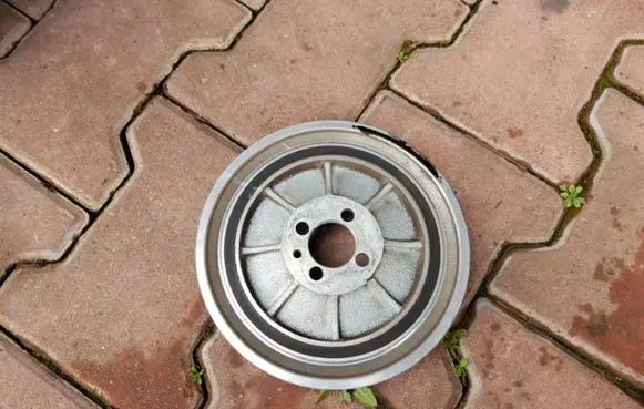 Crankshaft pulley