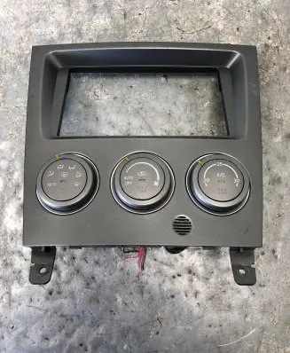 Subaru Impreza II Climate control unit 72311FE080