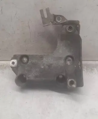 BMW 3 E90 E91 A/C compressor mount bracket 7505980