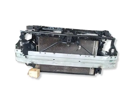 Opel Insignia B Radiator support slam panel 84207974 84109000000 01626032