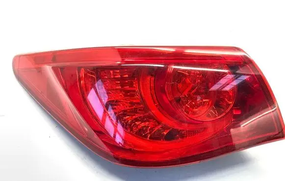 Infiniti Q50 Rear/tail lights 
