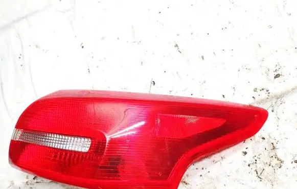 Ford Focus Rear/tail lights f1eb13404fc f1eb-13404-fc