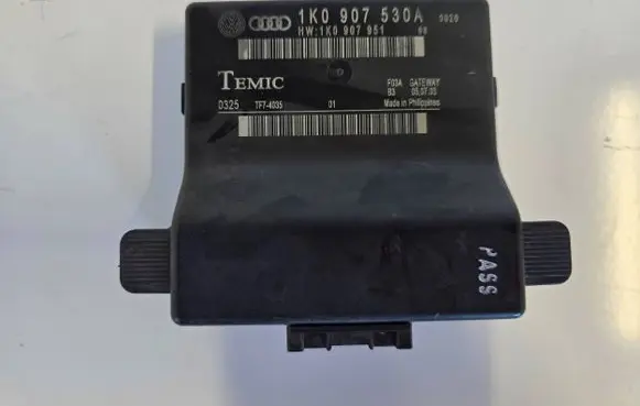 Volkswagen Touran I Gateway control module 1K0907530A