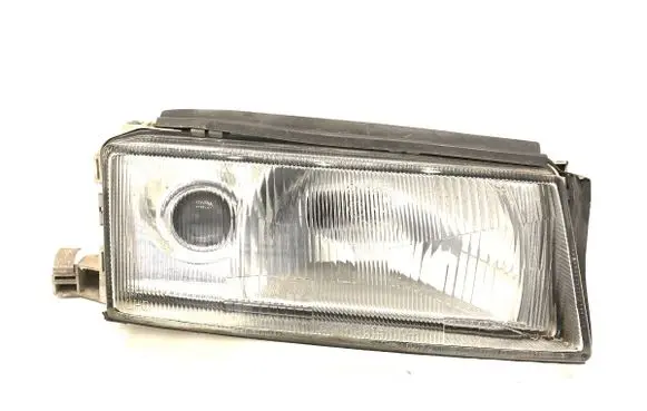 Skoda Octavia Mk1 (1U) Headlight/headlamp 246086-00