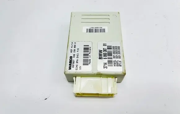 BMW 5 F10 F11 Air suspension control unit module (rear) 6860387 4461500800 001003003