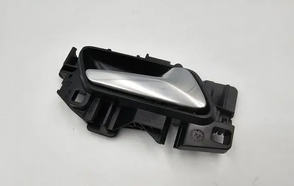 Peugeot 5008 II Rear door interior handle 98201552