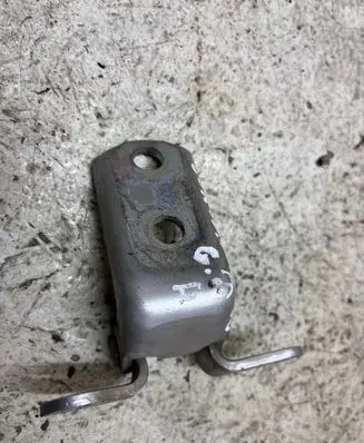 Toyota Corolla Verso AR10 Rear door lower hinge