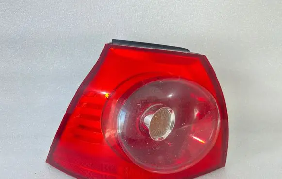 Volkswagen Golf V Rear/tail lights 1K6945111C
