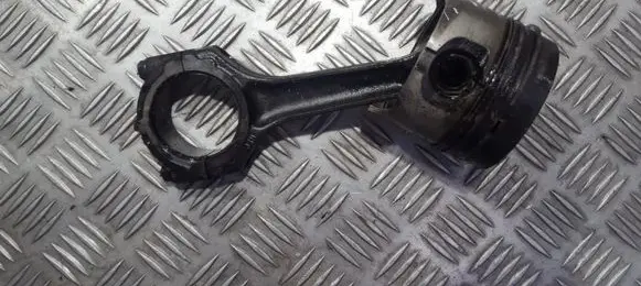 Renault Scenic I Piston with connecting rod