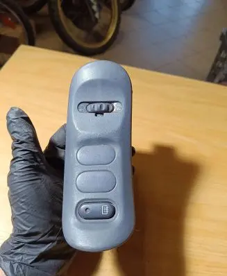Renault Espace III Headlight level height control switch 6025300995 MP4093
