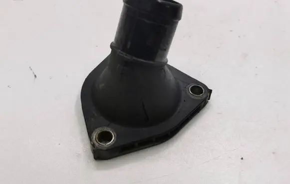 Hyundai Santa Fe Engine coolant pipe/hose