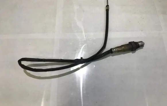 Audi A6 S6 C5 4B Lambda probe sensor 0258006305 0258006306