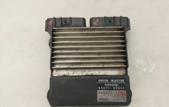 Toyota Corolla Verso AR10 Fuel injection control unit/module 1310001261 8987120050